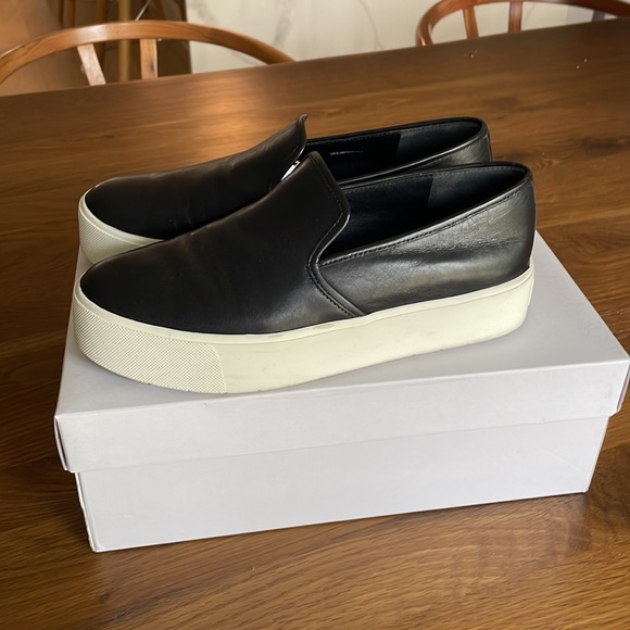 Vince | Leather Brenden Slip On - Picture 3 of 6